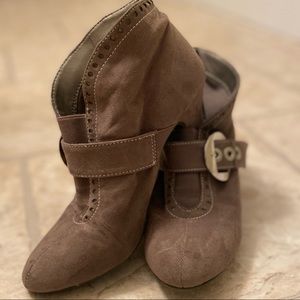 Suede ankle boots